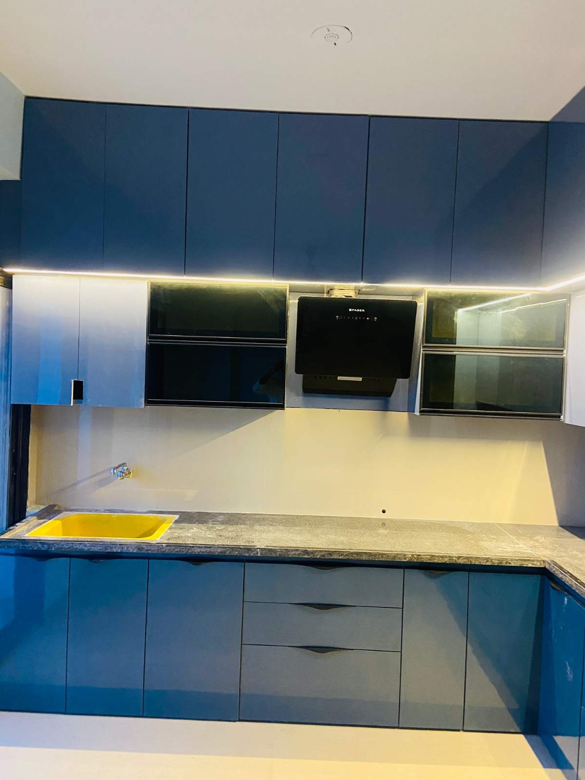 3 BHK WITH MODULAR KITCHEN