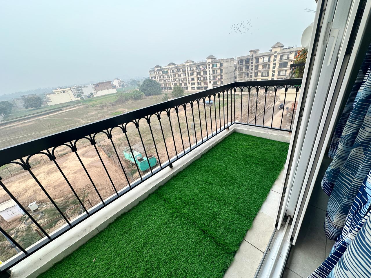 3 Bhk, 4th Floor